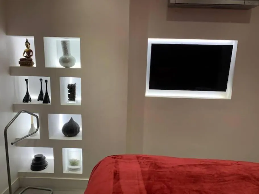 Duplex Para 8 Personas Con Sauna Jacuzzi Y Cine Apartment Madrid Spain