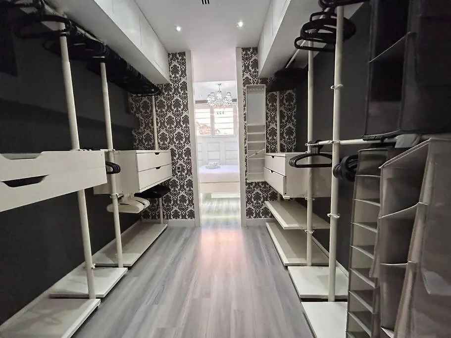 Duplex Para 8 Personas Con Sauna Jacuzzi Y Cine Apartment Madrid Spain