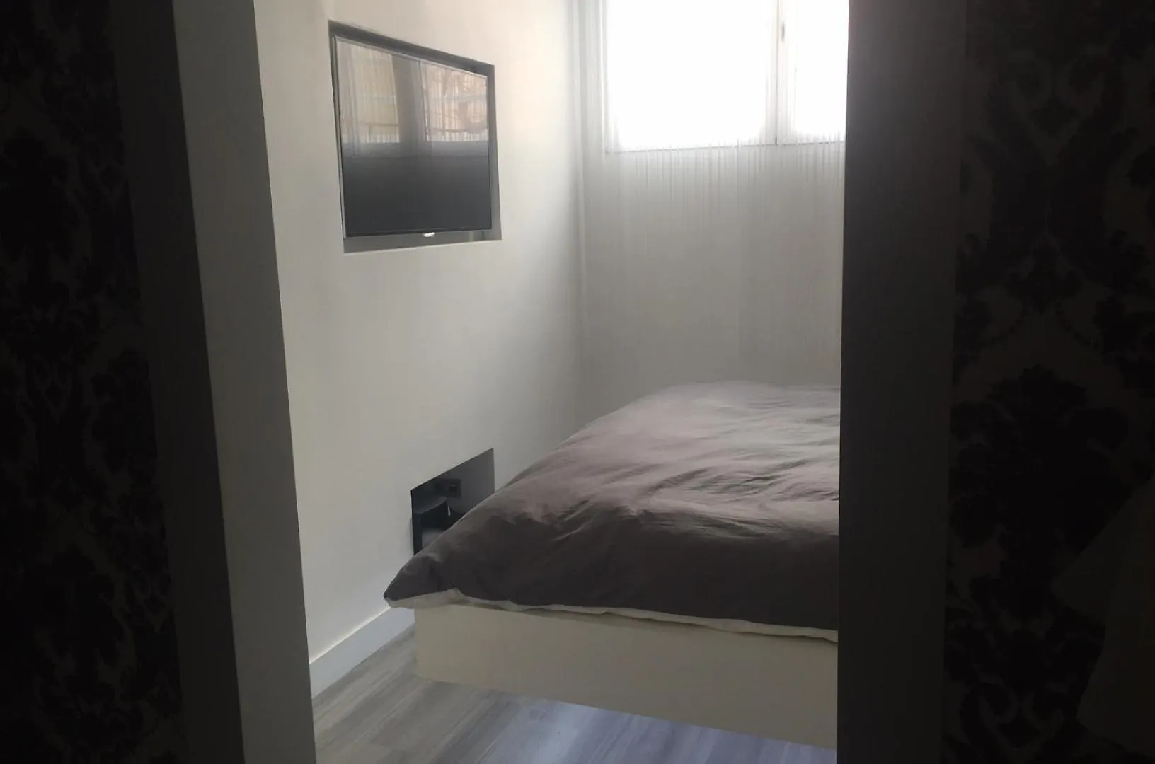 Duplex Para 8 Personas Con Sauna Jacuzzi Y Cine Apartment Madrid