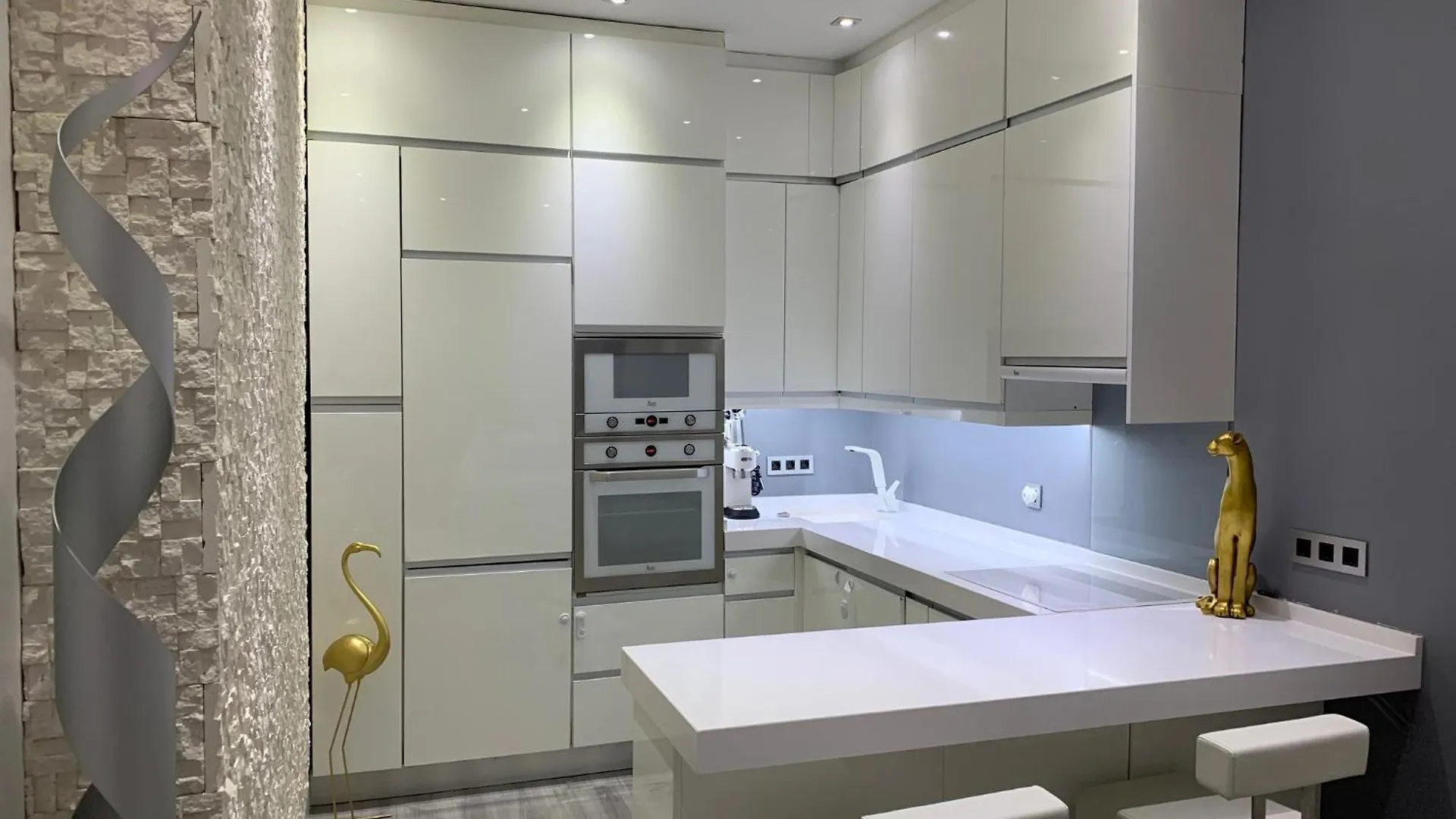 Duplex Para 8 Personas Con Sauna Jacuzzi Y Cine Apartment Madrid 0*,